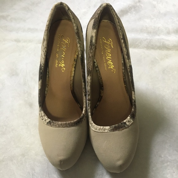 NWOT Forever selected by Paula Abdul platforms - Picture 5 of 7